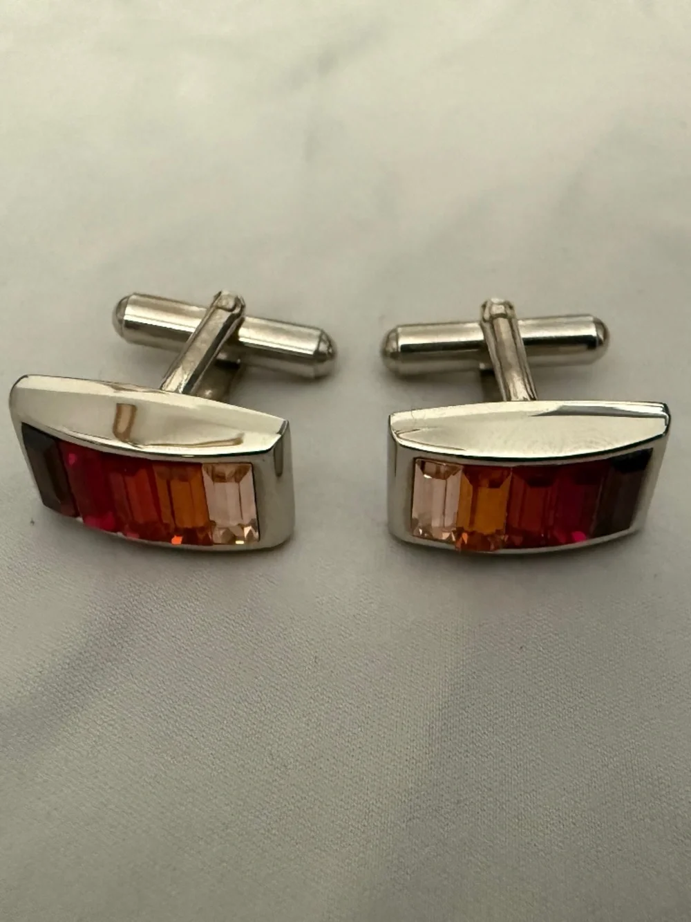 1 Pair of Cufflinks Bachrach Red Brown Gradient Crystal Rectangular Shape